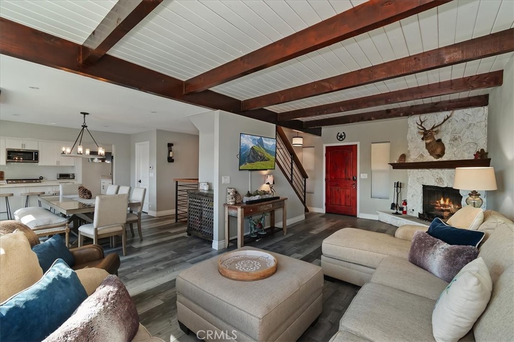 27565 North Bay Rd Property Photo 10