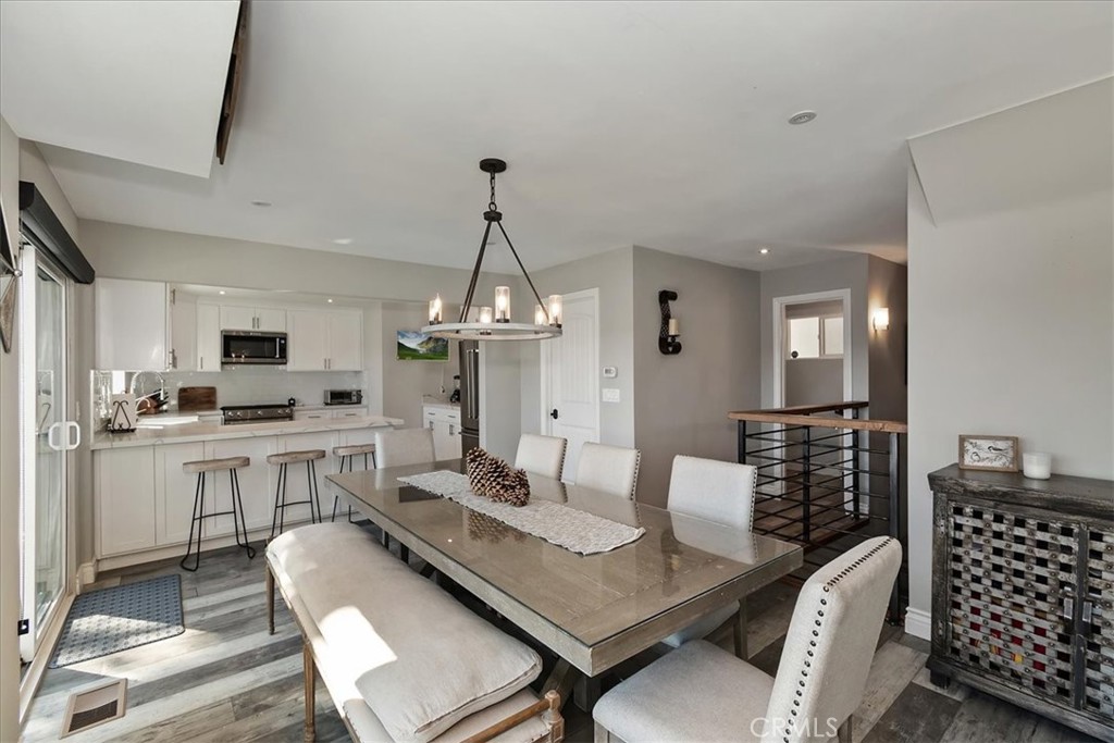 27565 North Bay Rd Property Photo 12