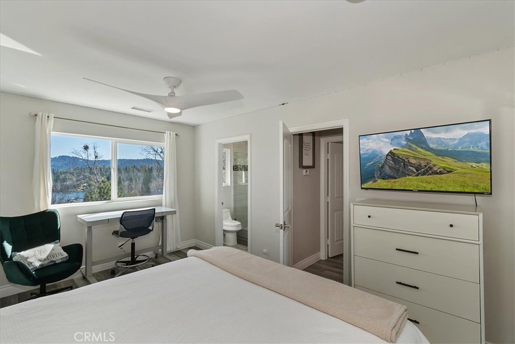 27565 North Bay Rd Property Photo 28