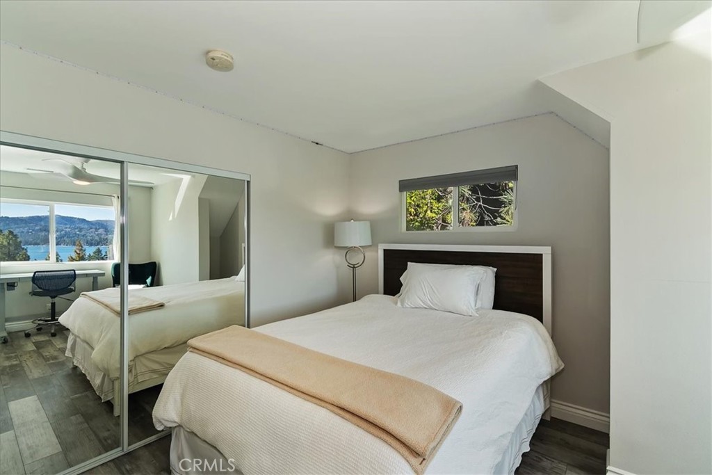 27565 North Bay Rd Property Photo 29