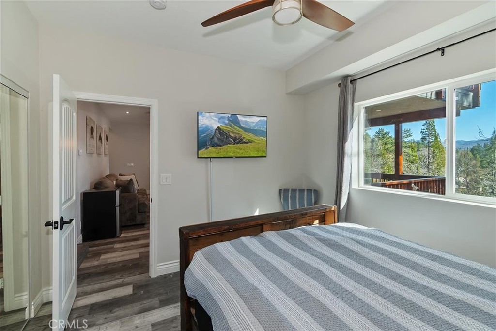 27565 North Bay Rd Property Photo 40