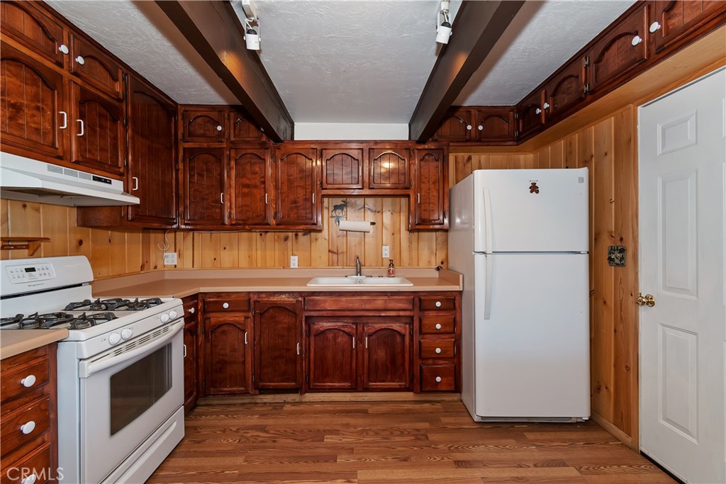 47115 Sky View Drive Property Photo 12