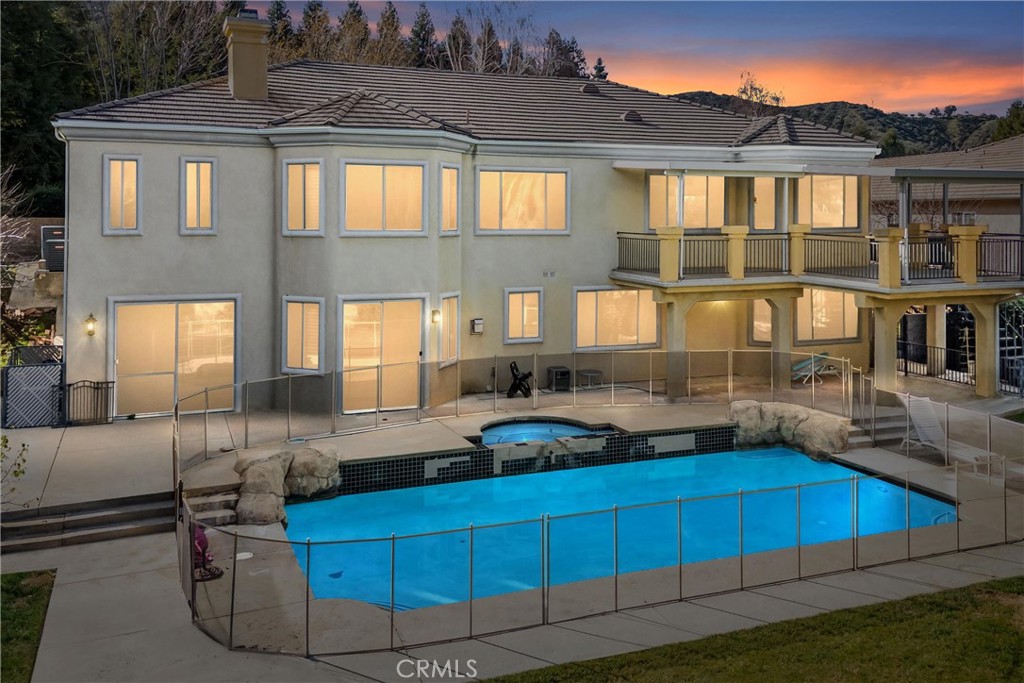 13776 Meadow View Property Photo 2