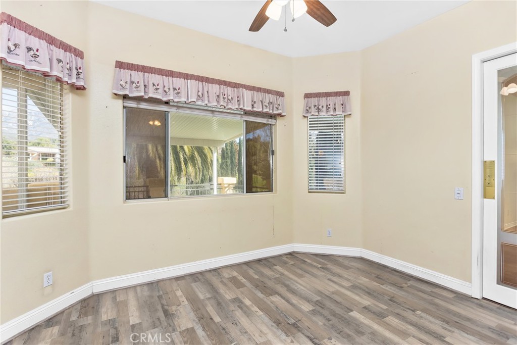 13776 Meadow View Property Photo 18