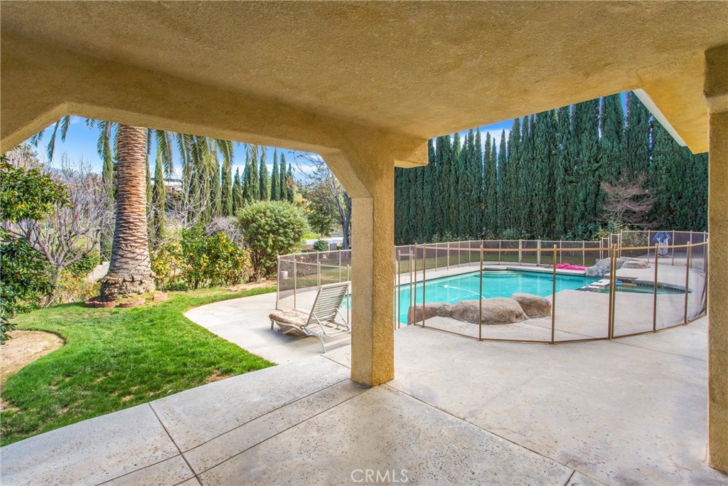 13776 Meadow View Property Photo 48