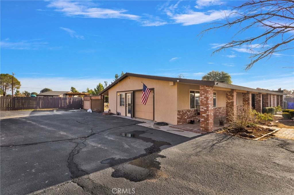 14415 Erie Property Photo 11