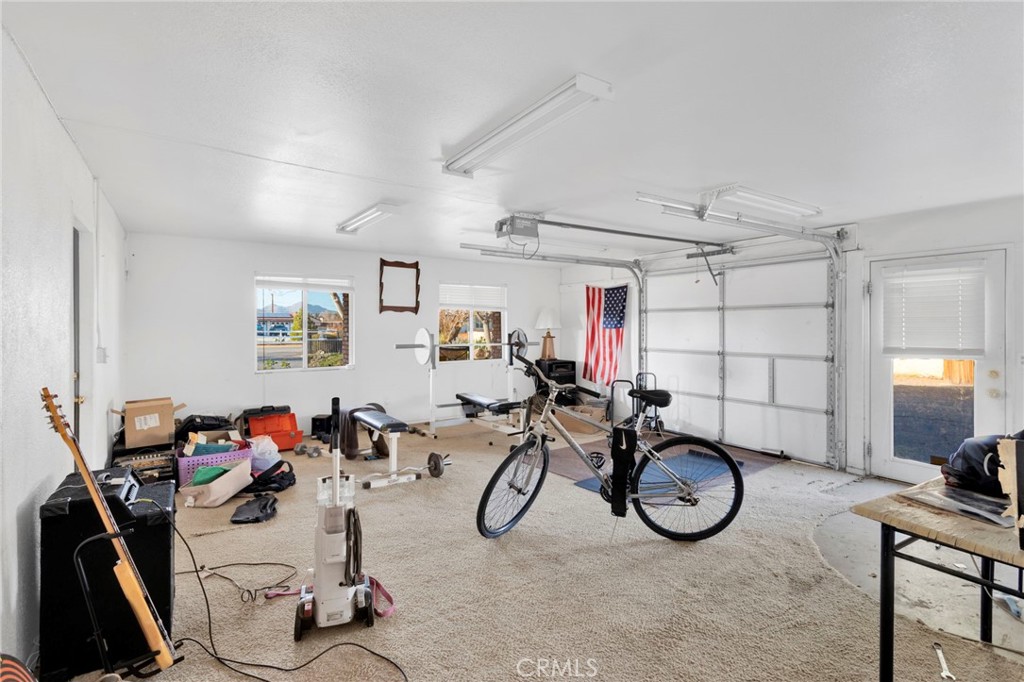 14415 Erie Property Photo 34