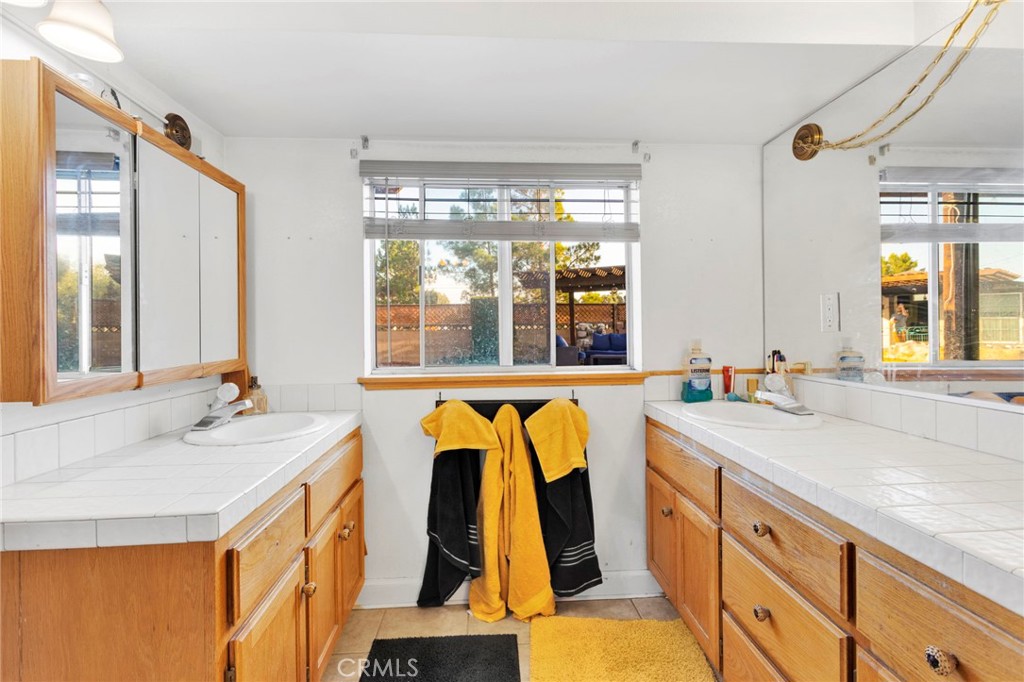 14415 Erie Property Photo 40
