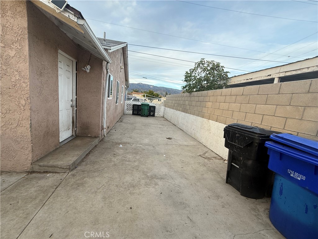 26079 9th Property Photo 12