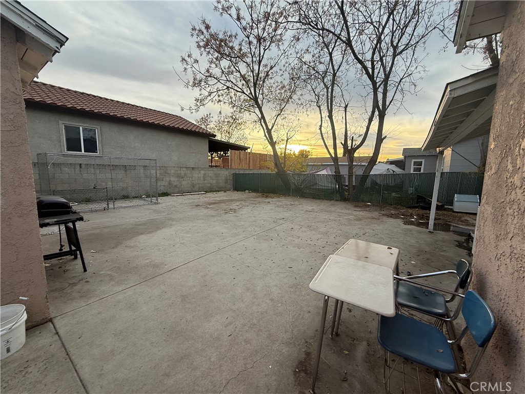26079 9th Property Photo 15