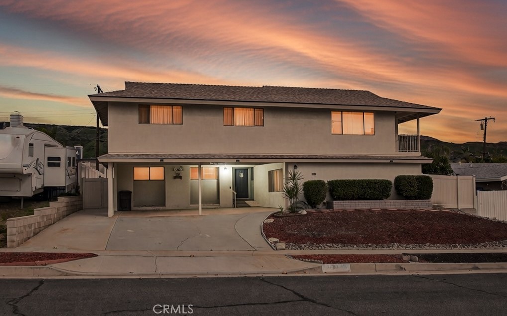 1193 W King