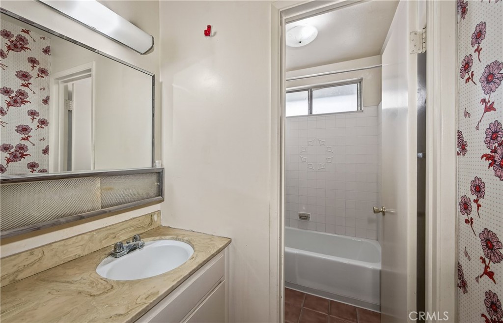 1193 W King Property Photo 16
