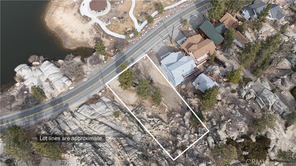 39027 Big Bear Boulevard Property Photo 2