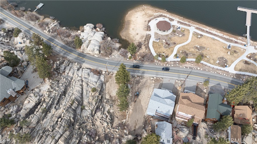 39027 Big Bear Boulevard Property Photo 13