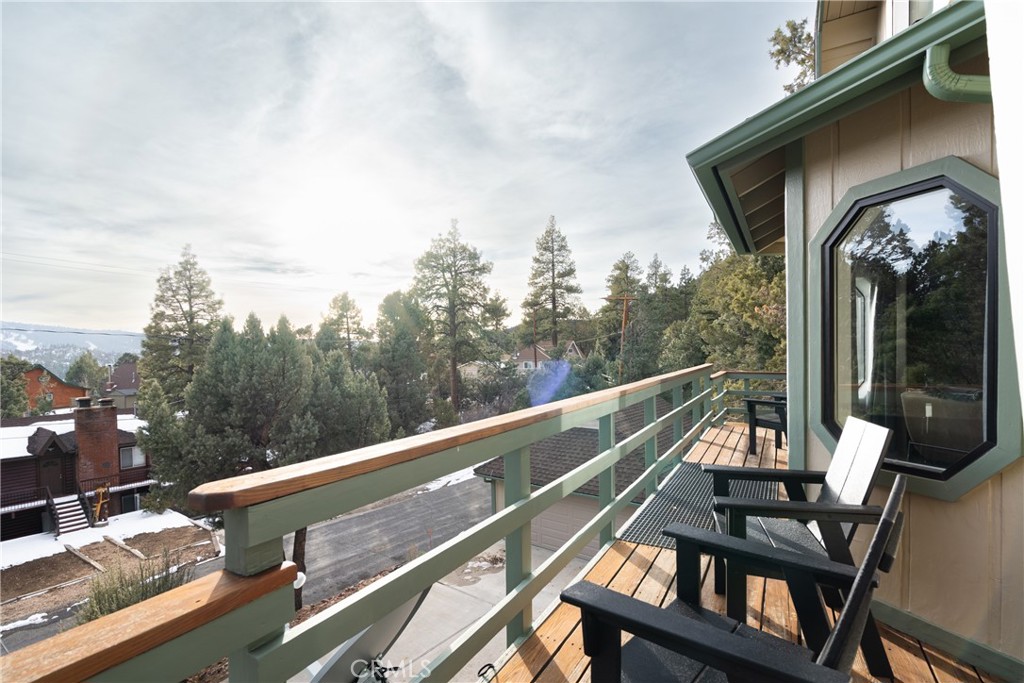 1117 Crater Mountain Property Photo 11