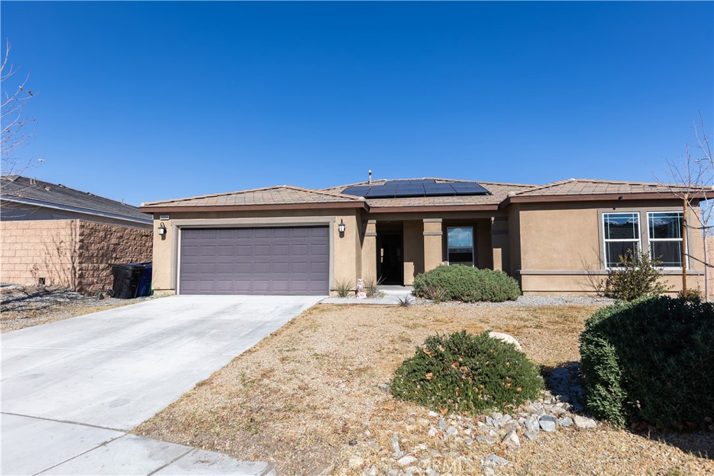 16664 Hawks Hill Property Photo 3
