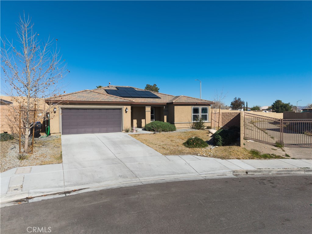 16664 Hawks Hill Property Photo 4