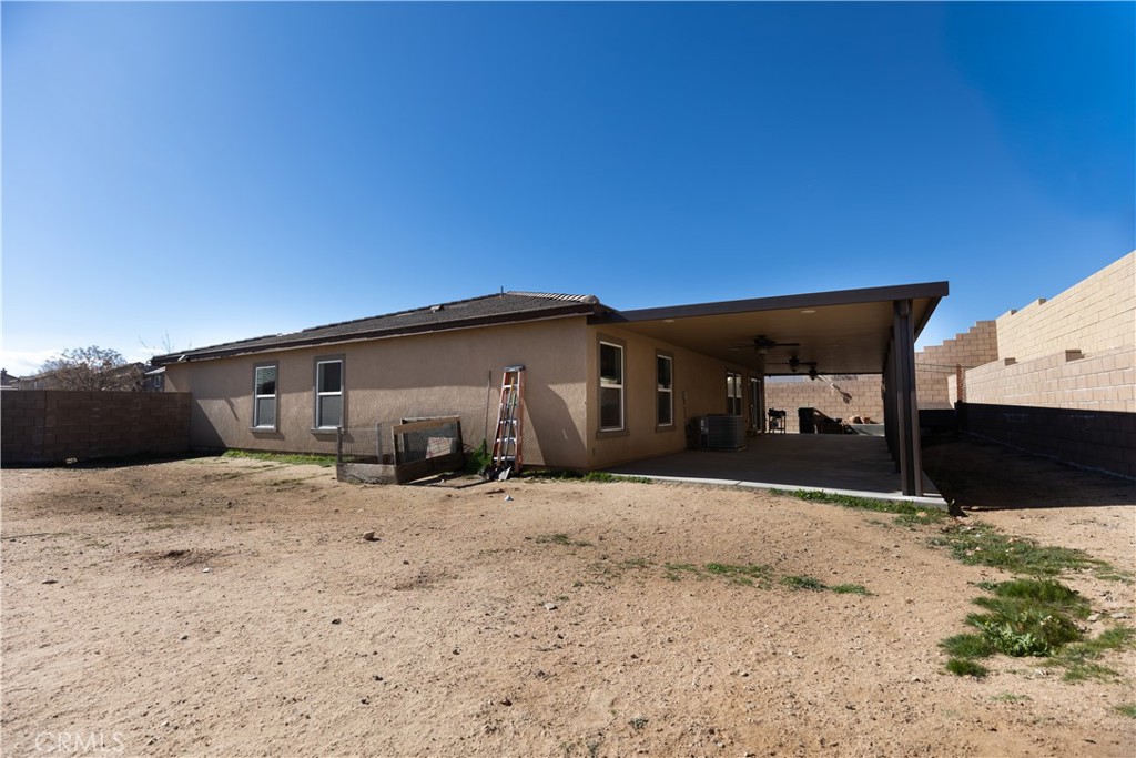16664 Hawks Hill Property Photo 27