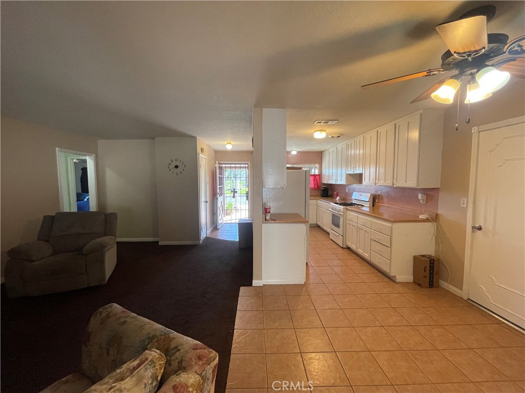1380 Teakwood Property Photo 7