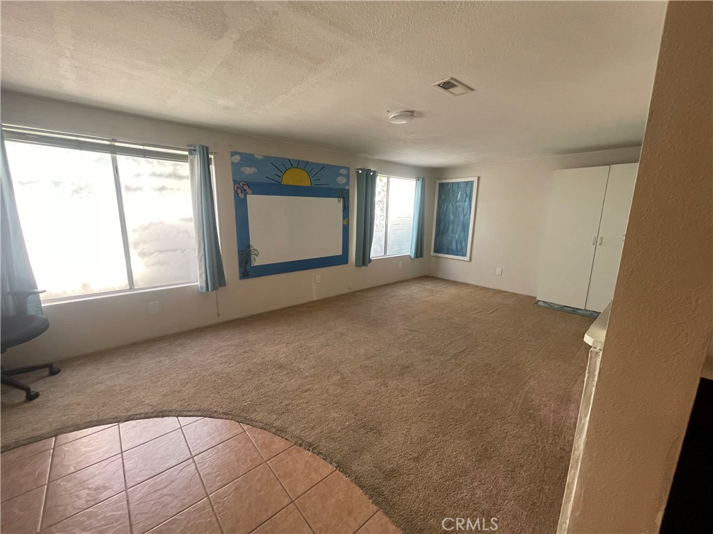 1380 Teakwood Property Photo 12
