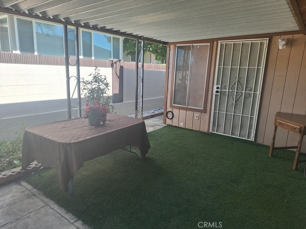 1380 Teakwood Property Photo 17