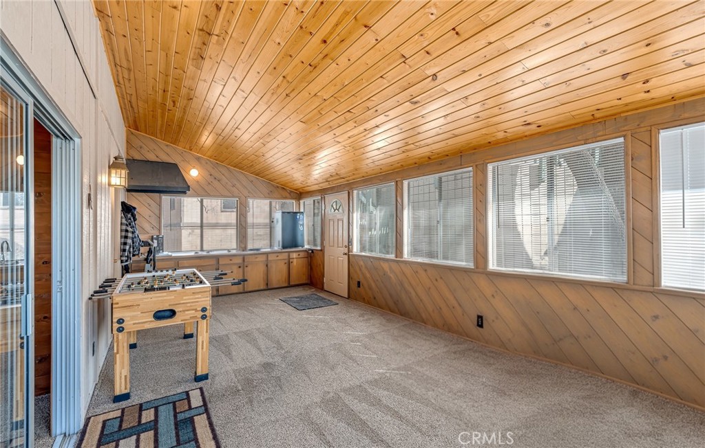 1405 Sequoia Drive Property Photo 6