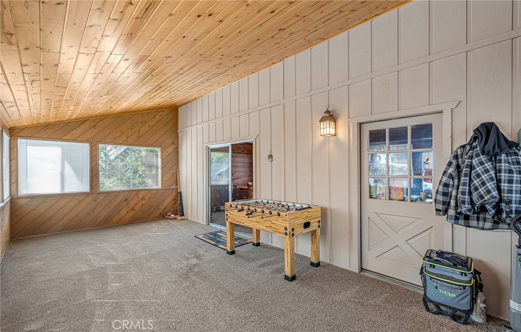 1405 Sequoia Drive Property Photo 7
