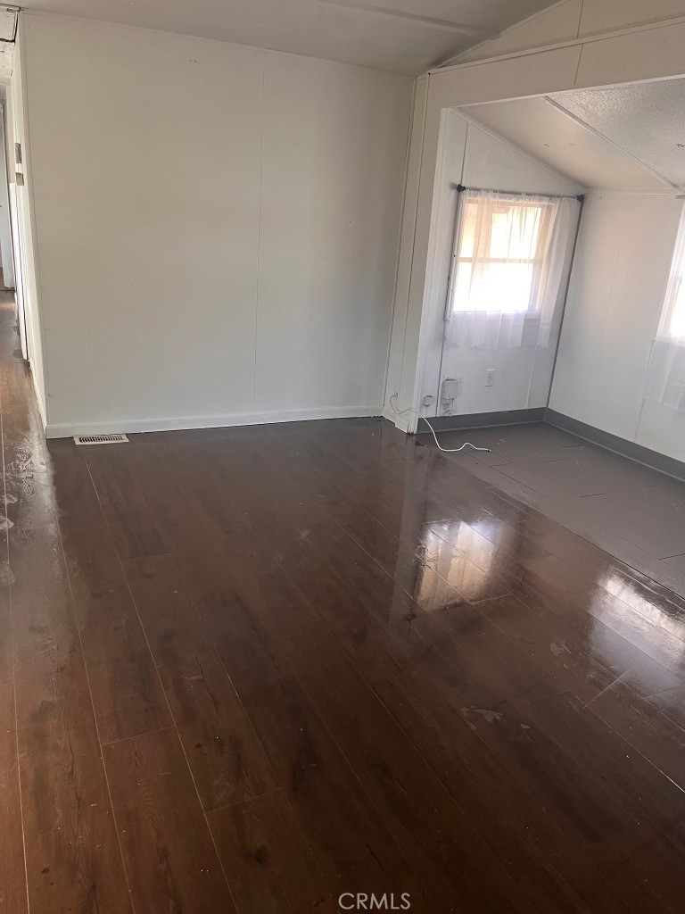 16473 Green Tree Boulevard Property Photo 6