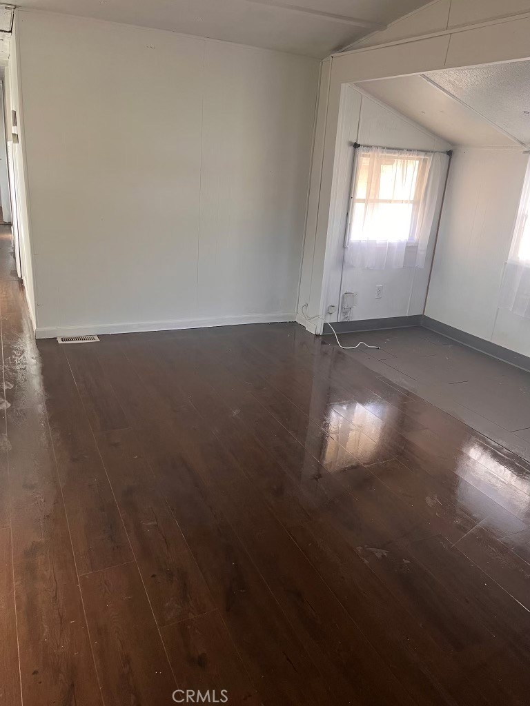 16473 Green Tree Boulevard Property Photo 10