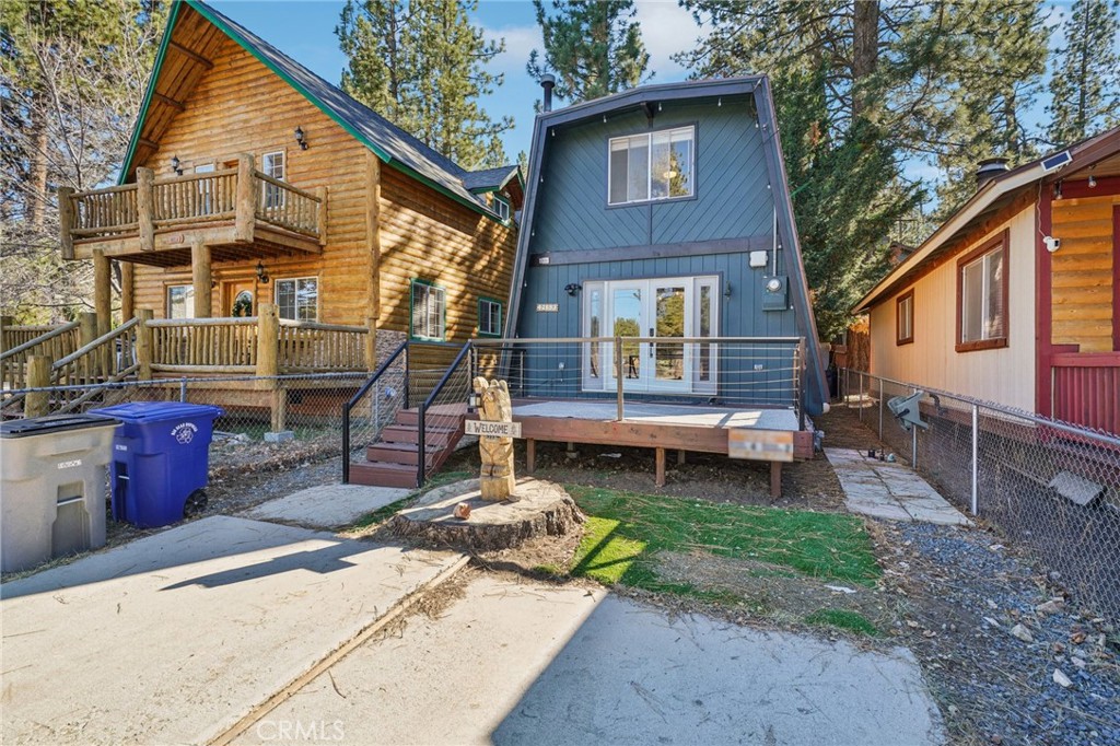 42683 Falcon Avenue Property Photo 2