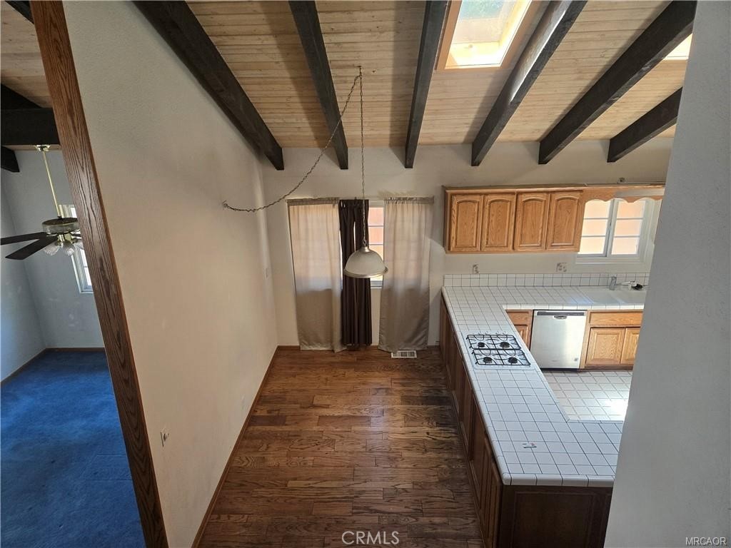 1161 Sugarpine Property Photo 8