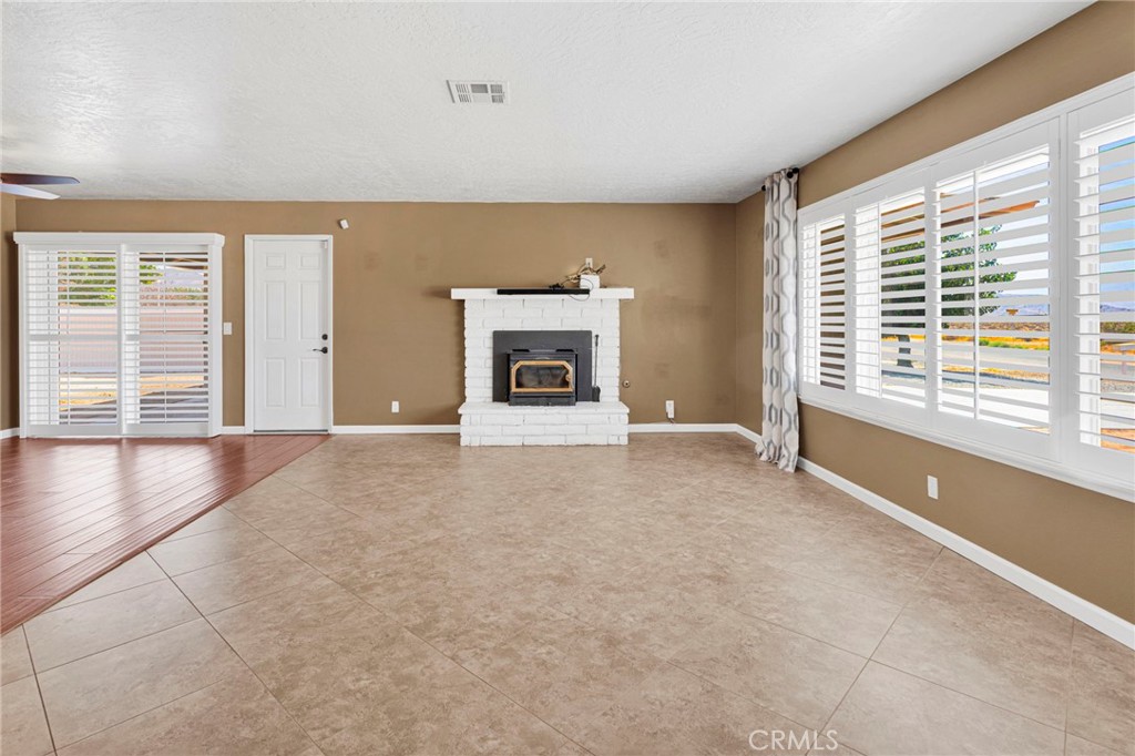 21940 Carlisle Road Property Photo 7