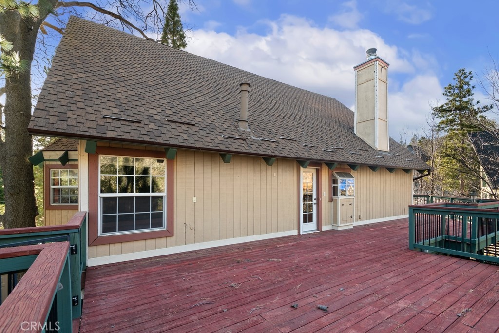 28070 West Shore Road Property Photo 34