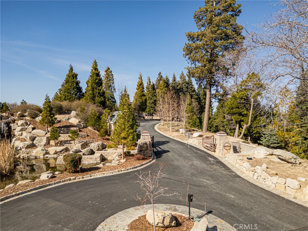 137 Mill Pond Road Property Photo 12