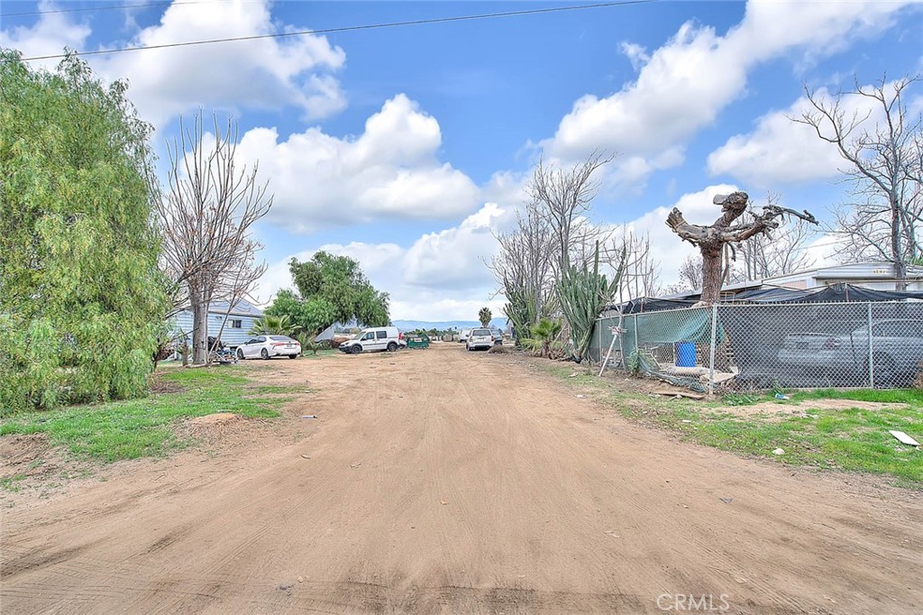 29570 13 Th Street Property Photo 4