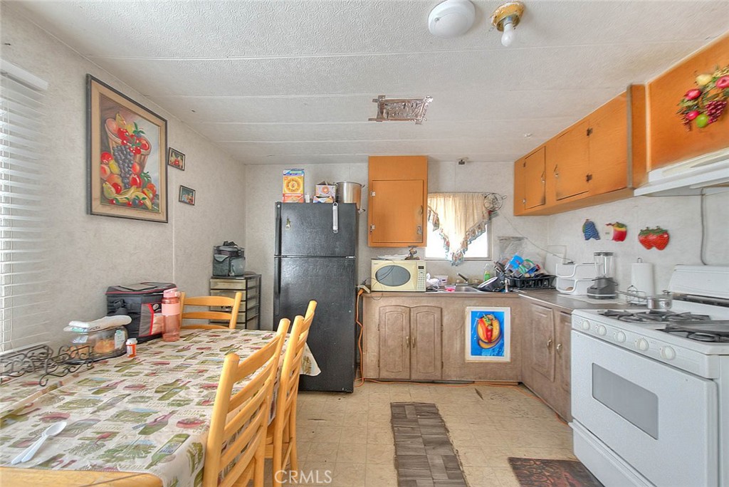 29570 13 Th Street Property Photo 32