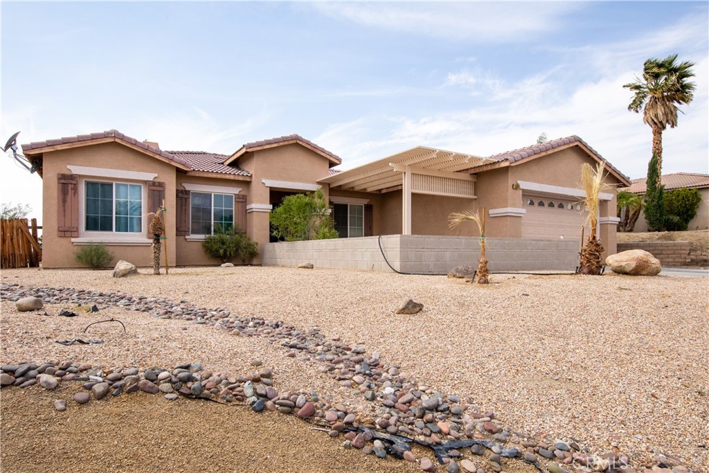 13581 Mountain Top Property Photo 1