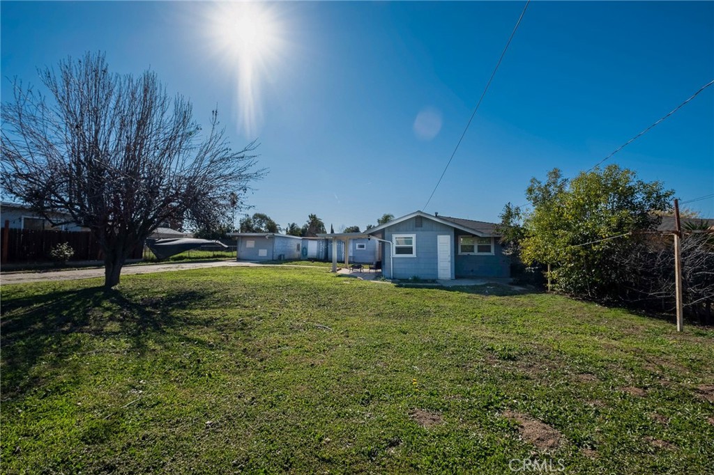 323 Rogers Property Photo 2