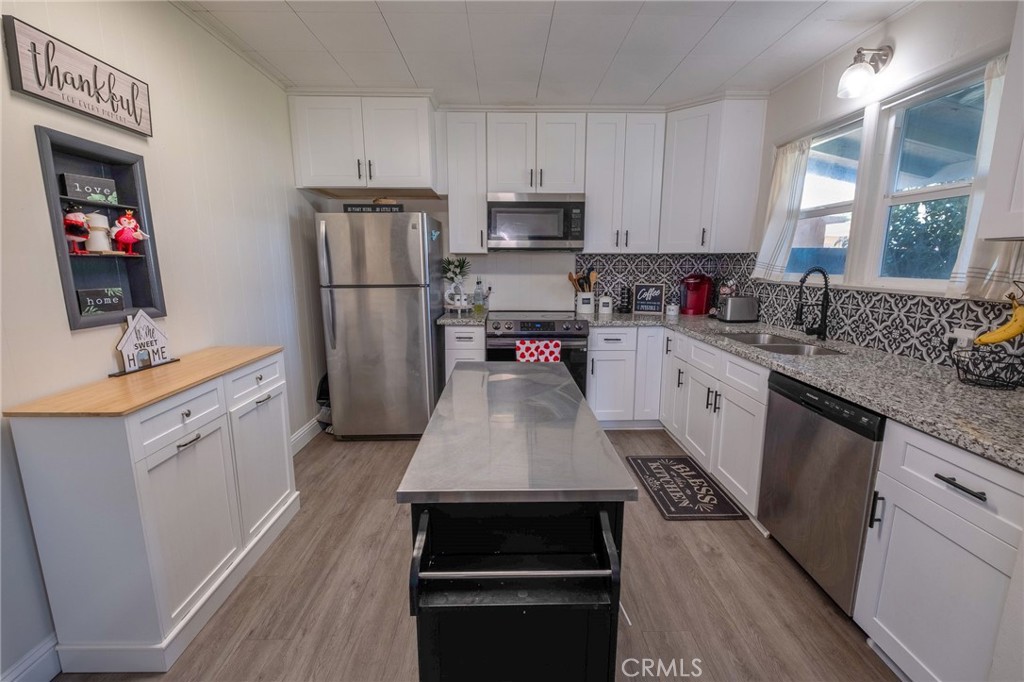 323 Rogers Property Photo 5