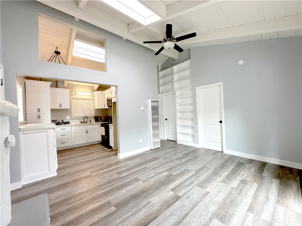 726 Golden Property Photo 7
