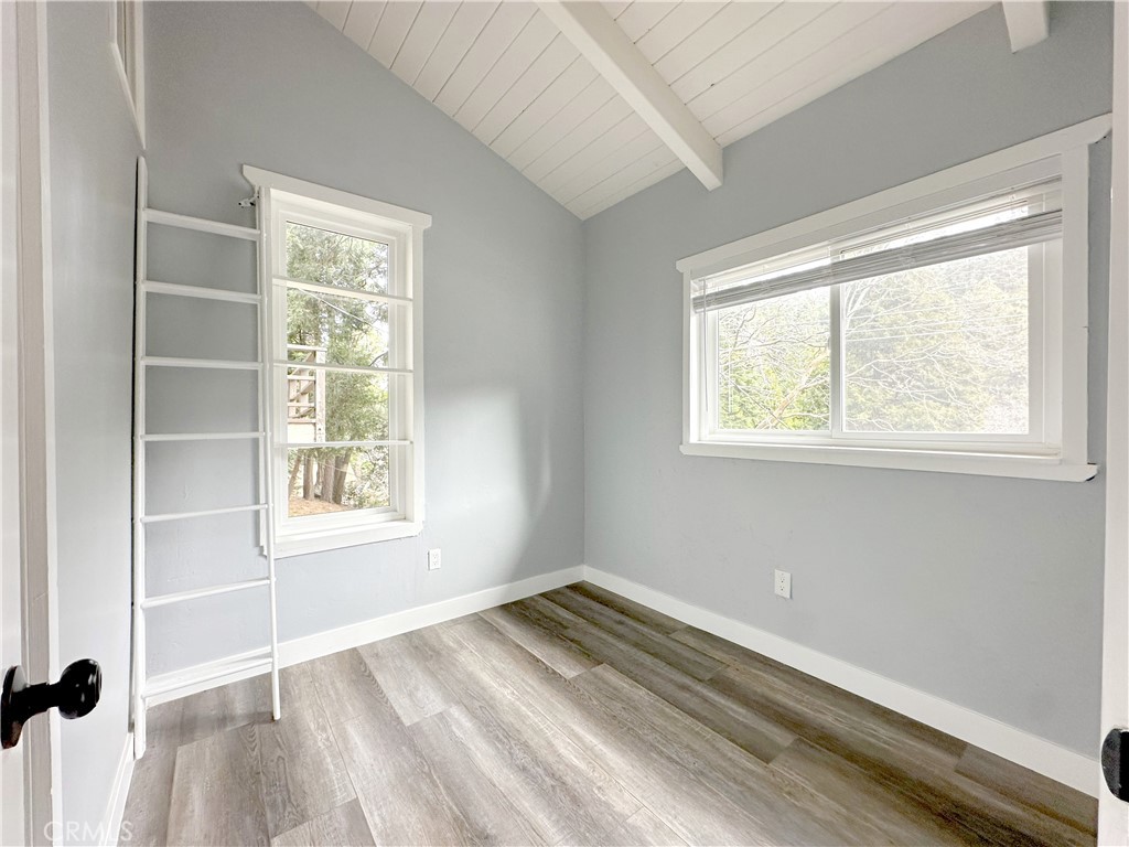 726 Golden Property Photo 16