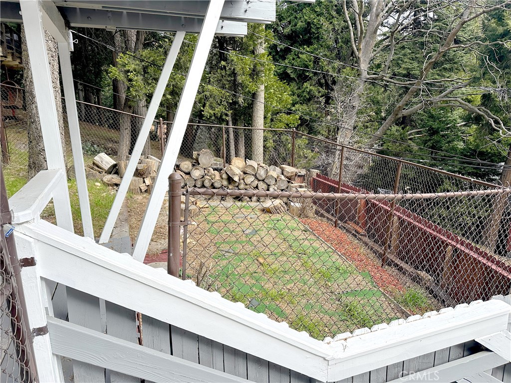 726 Golden Property Photo 39