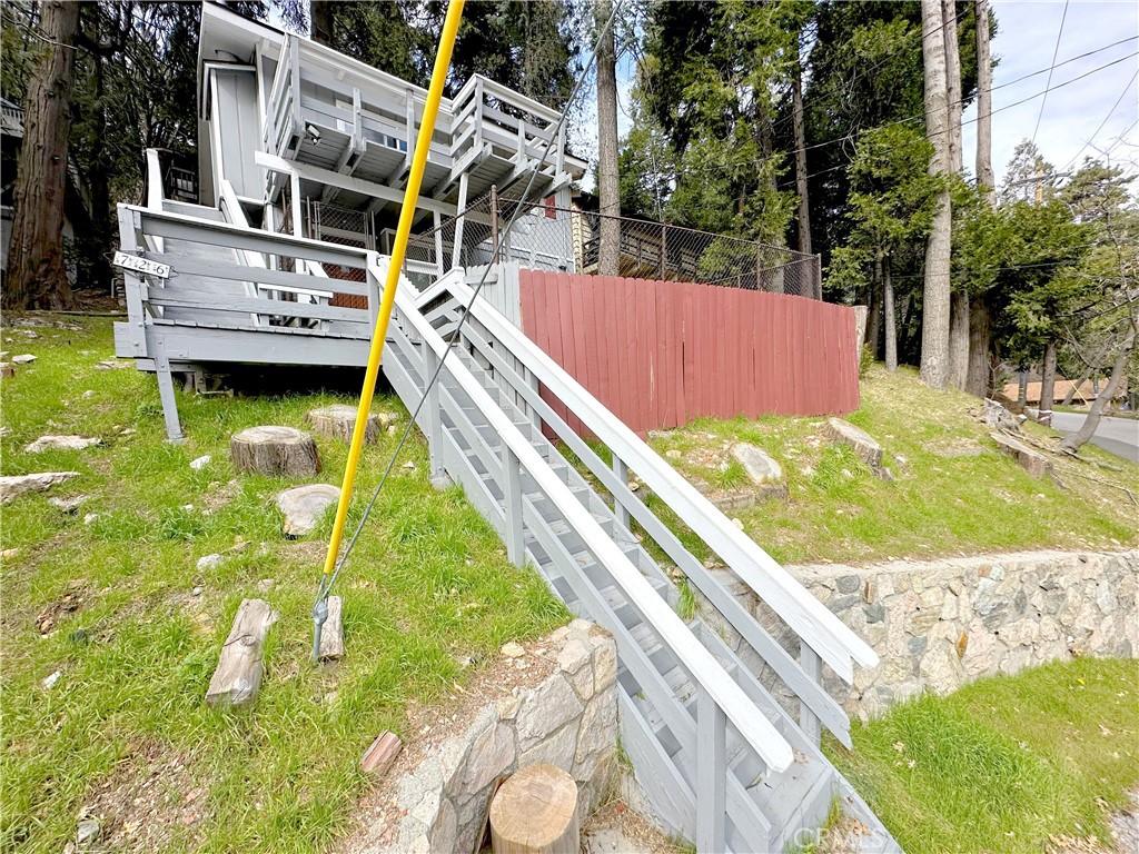 726 Golden Property Photo 43