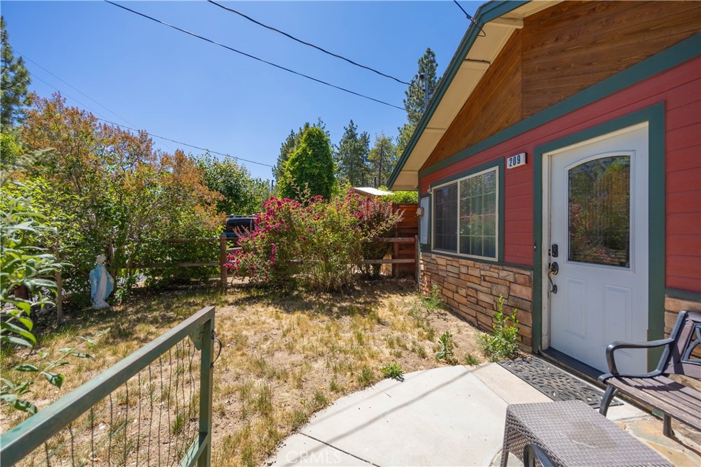 209 W Meadow Lane Property Photo 20