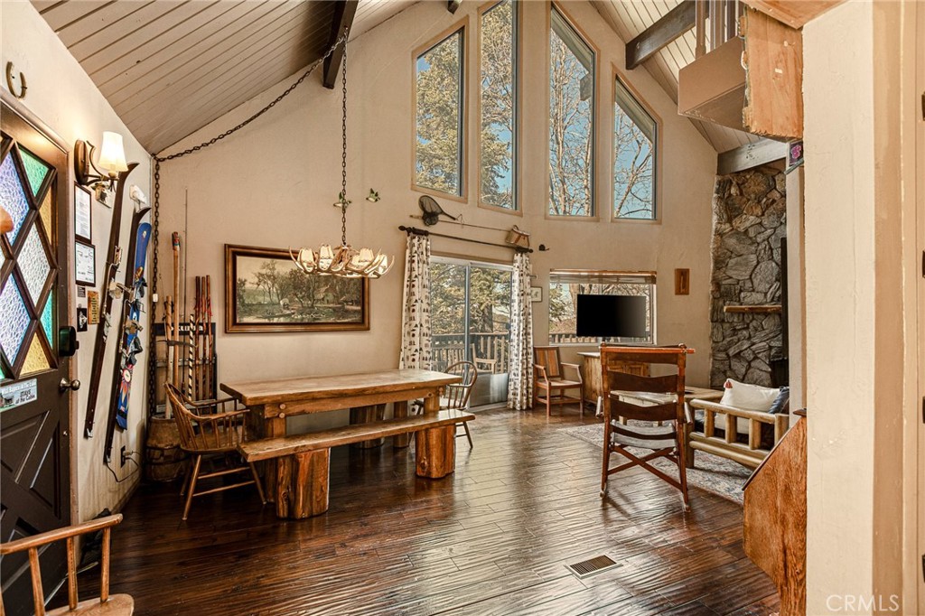 1256 Grass Valley Property Photo 1