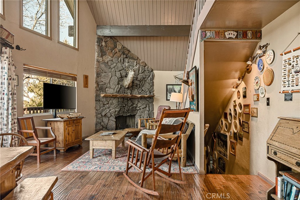 1256 Grass Valley Property Photo 1