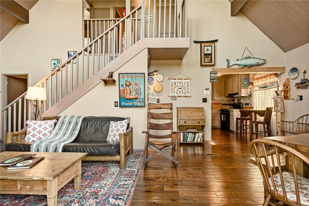 1256 Grass Valley Property Photo 8