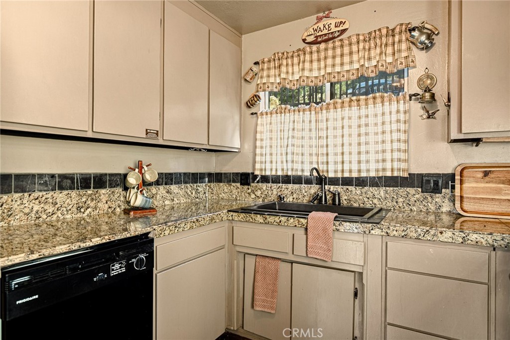 1256 Grass Valley Property Photo 16