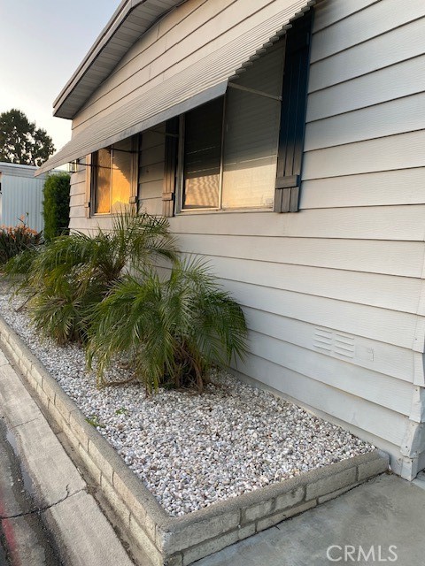 1155 S Riverside Avenue S 10 Property Photo 2