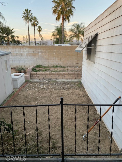 1155 S Riverside Avenue S 10 Property Photo 3